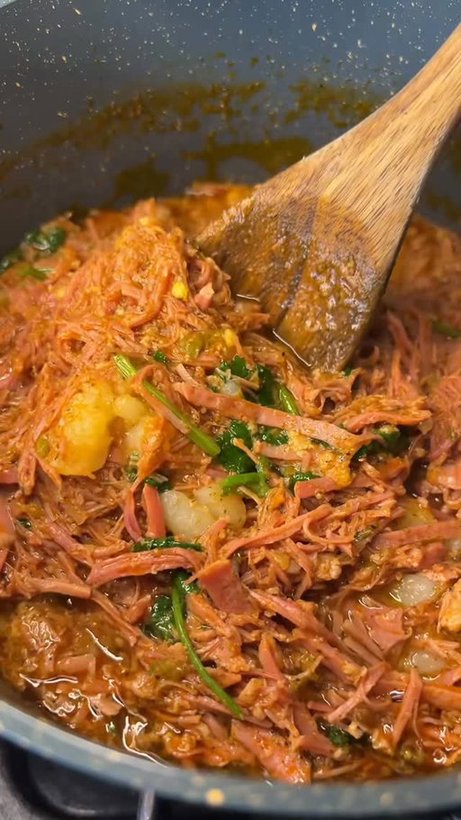 Puerto Rican Corn Beef Recipe 

* 2 1/2lbs Cornbeef Brisket
* Onion 
* Whole garlic cloves
* Bay leaves 
* Water (For Step 1)

Step 2 Ingredients 
* Drizzle Oil with Sazon or (Achiote oil recipe pinned)
* 2-4Tbs Sofrito
* 2 Cubes Sazon Sofrito (Optional recipe pinned)
* 2Tbs Tomato Paste
* 1Tsp Black Pepper
* 1-2Tsp Oregano Powder
* 2Tbs Reserved Broth
* Shredded Cornbeef
* 2c water
* 1 potato diced
* 1 Bay Leaf
* Adobo or Salt for taste
* Fresh Cilantro