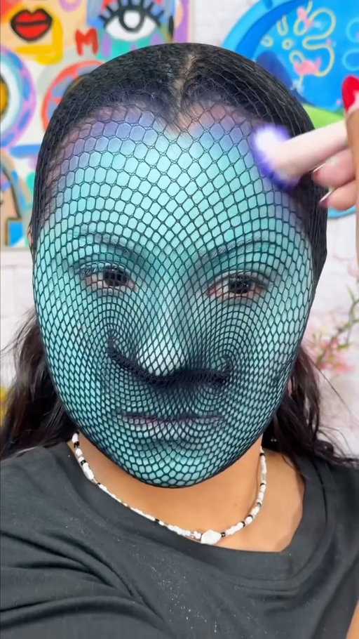Maquillaje de Sirena🧜🏽‍♀️🫧 

#makeup #michmoon #makeupideas #mermaid #makeupinspiration