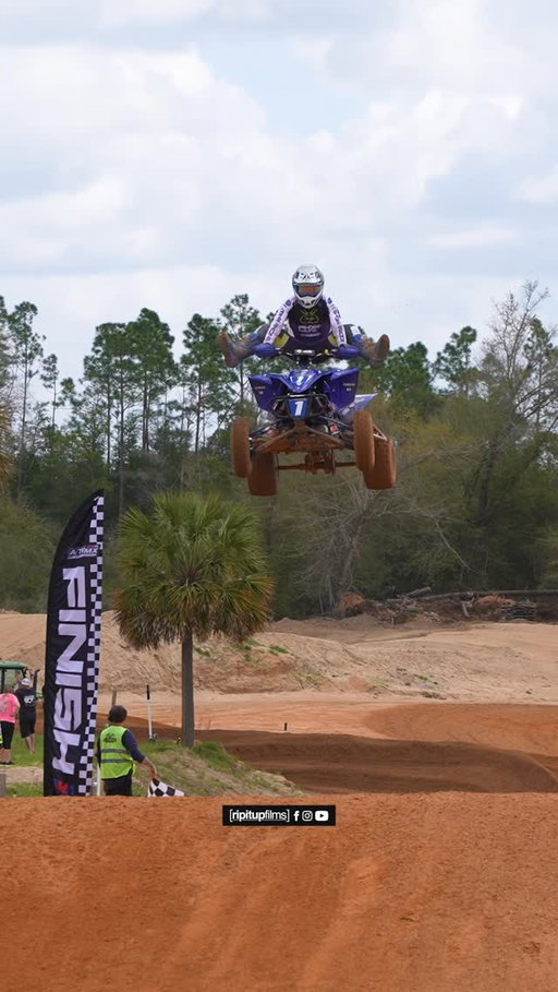 @atvmotocross and the Legend are BACK!
 
@hetrick_88 and the Pro Riders took on the first event of the season, and you guessed it… in his usual champ’s way, he took 1-1-1 on his Elka-Equipped YFZ450 to start the season as good as it gets. 
 
Predictions are opened, perfect season #2?
 
—---------------------------------------
 
L’ATVMX et la légende sont de RETOUR !

Hetrick et les pilotes Pro ont pris part à la première épreuve de la saison, et vous l’avez deviné… fidèle à son style de champion, il a signé un 1-1-1 sur son YFZ450 équipé d’Elka pour lancer la saison de la meilleure façon possible.

Les prédictions sont ouvertes : une saison parfaite #2 ?