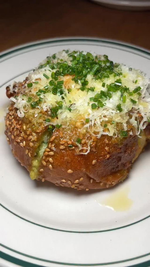 best garlic bread in Boston!! @geppettocx #twotastebuddiez 

Follow @twotastebuddiez on IG and TikTok for more Boston & NYC eats! ⠀⠀⠀⠀⠀⠀⠀⠀⠀⠀⠀⠀ ⠀⠀⠀⠀⠀⠀⠀⠀⠀⠀⠀⠀ ⠀⠀⠀⠀⠀⠀⠀⠀⠀⠀⠀⠀ ⠀⠀⠀⠀⠀⠀⠀⠀⠀⠀⠀⠀ ⠀⠀⠀⠀⠀⠀⠀⠀⠀⠀⠀⠀ ⠀⠀⠀⠀⠀⠀⠀⠀⠀⠀⠀⠀ ⠀⠀⠀⠀⠀⠀⠀⠀⠀⠀⠀⠀ ⠀⠀⠀⠀⠀⠀⠀⠀⠀⠀⠀⠀ ⠀⠀⠀⠀⠀⠀⠀⠀⠀⠀⠀⠀ ⠀⠀⠀⠀⠀⠀⠀⠀⠀⠀⠀⠀⠀⠀⠀⠀⠀⠀⠀⠀⠀⠀⠀⠀⠀⠀⠀⠀⠀⠀ #bostonfoodies
#bostoneats
#bostonrestaurants
#bostonfoodreview