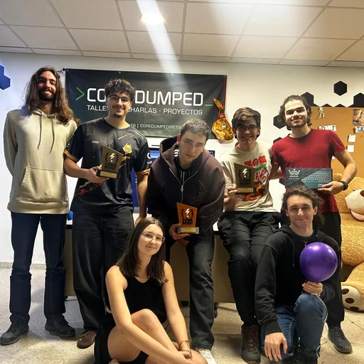 🏆🧩🎉

Súper orgullos@s de ver a parte del equipo de Core Dumped dándolo todo y llevándose premios en esta tercera edición de CodeBoost.

¡Felicidades a tod@s!

🥇🥈🥉