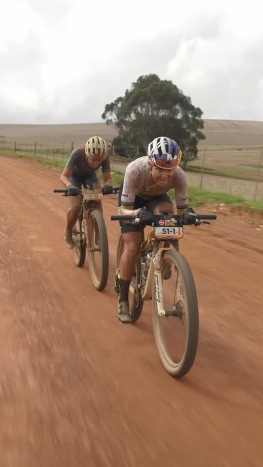 If we’re going to race as team @shesendsfoundation we have to send it, right? 🤠

Played some fun team tactics today with a solid mid race attack. We got caught but man was it fun to try! 

Another 🥈 we can be so proud of! And another chance tomorrow…