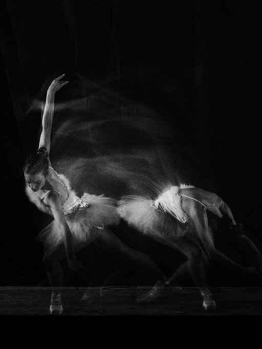 Ballet is one of the best forms of art ever.  I love shooting dancers. I get lost in the song of dance.  Truly poetry in motion. Let’s do more.  New series?? 🤔