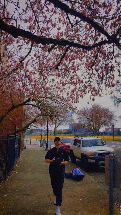 The cherry blossoms are starting to fall, and our Floral collection has dropped! Celebrate the spring and snag our complete Floral collection today 🌸 

LINK IN BIO

#baseball #baseballlife #baseballseason #baseballlifestyle #springfashion