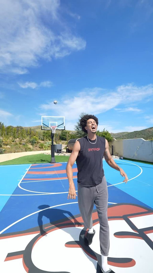 Built Different. Can you complete the LSK Challenge?

Next round, I’m adding the NEW Creatine Gummies from @sixstarpronutrition to my routine.

#sponsored #SIXSTAR_Partner