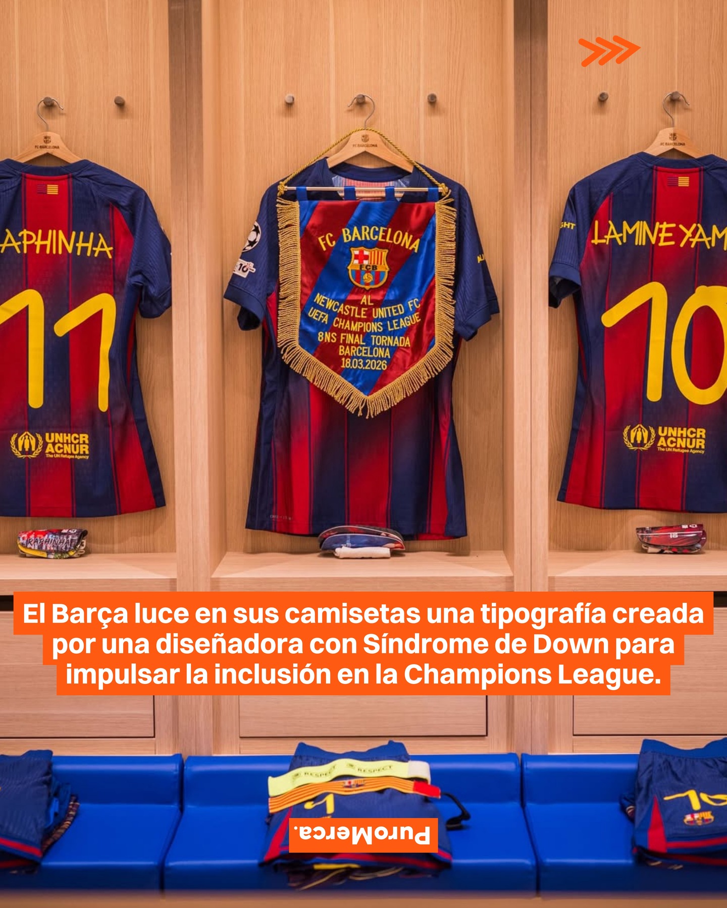 El FC Barcelona utilizó una tipografía inclusiva en sus camisetas durante un partido oficial de la UEFA Champions League, como parte de una iniciativa vinculada al Día Internacional del Síndrome de Down. ⚽👕

La intervención es impulsada por la Fundación FC Barcelona, que busca generar visibilidad sobre la inclusión de personas con discapacidad intelectual mediante un recurso visual aplicado directamente en el uniforme del primer equipo. 🤝🌍

La tipografía fue diseñada por Anna Vives, una chica con síndrome de Down, quien desarrolló este alfabeto como una herramienta para representar diversidad. Su propuesta transforma las letras en un símbolo de integración dentro y fuera del ámbito deportivo. ✍️♾️

Durante el encuentro frente al Newcastle United, los dorsales de los jugadores incorporarán este diseño, marcando la primera ocasión en que esta tipografía se utiliza dentro de un partido internacional de este nivel. 🏟️🫂

La acción también se replicará en el equipo femenino en su partido ante el Real Madrid, extendiendo el alcance de la iniciativa. Además, otros clubes y organizaciones adoptarán el recurso en fechas cercanas para amplificar su impacto. 👩‍🏫📣

¿Qué te parece esta acción del Barça sobre el uso del diseño en el deporte para impulsar mensajes de inclusión? 💭🧠

📸: @FCBarcelona

#PuroMerca 🧡