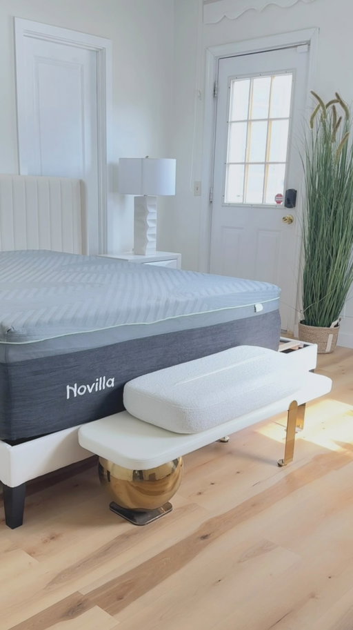 Upgraded my sleep with my @novilla_home AiryFlow mattress… and I’m never going back 💤✨
The comfort, the support, the vibe everything just feels right.
Better sleep = better days 🤍 Enjoy 10% off code: ZEY10 Link in bio!
#Springsale #SpringSleepReset #Airyflowmattress #Everydaycomfort #NovillaLifestyle @novilla_home