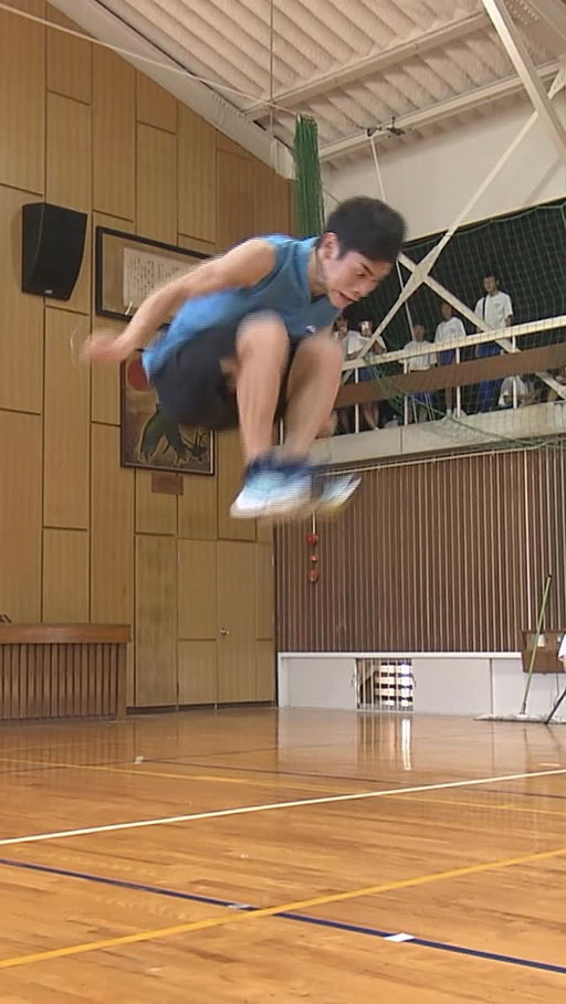 Most revolutions in a single rope skip: 8 by Kirato Hitaka 🇯🇵

きらとんさん世界記録”8重跳び”の瞬間✨