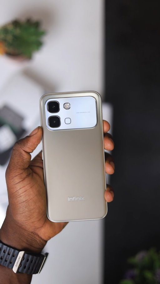 Unboxing the Infinix note edge from @infinixghana

#EleganceMeetsPower #NOTEEdge #InfinixAndMTN #InfinixGhana #Infinix NOTE60Series