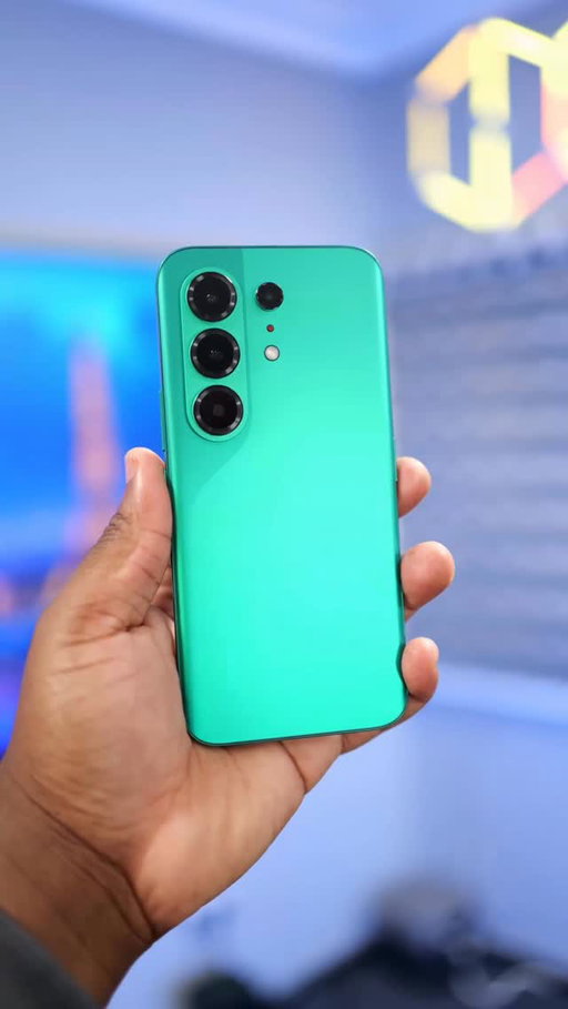 This is the TECNO Camon 50 Pro and the build quality is on another level. I literally unboxed the TECNO Camon 50 Pro in the Ocean, swam with it, and everything works as it should.

Features:
-IP68/IP69K dust and water resistant 
-6.78 inch 1.5k AMOLED display with 144Hz refresh rate 
-MediaTek Helio G200 Ultimate
-50MP main camera, 50MP Telephoto Camera, 8MP Ultra wide camera, 32MP front camera 
-6,150 mAh battery with 45 watts fast charging support 

#TECNOCamon50pro #tecnocamon50series