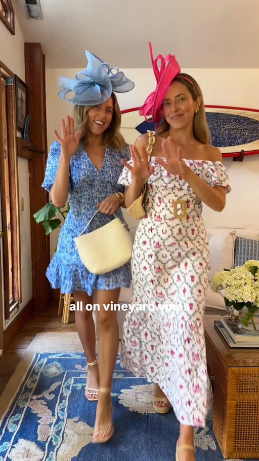 Derby Season with @vineyardvines🐎 iconic prints, classic styles & fascinators that truly make the outfit! 
#VVPartner #EDSFTG 
Comment SHOP & we will send you all the fun looks!