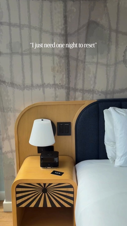 More space, more comfort, more reasons to stay a little longer 🛋️

#TOORHotel #StayWithStyle