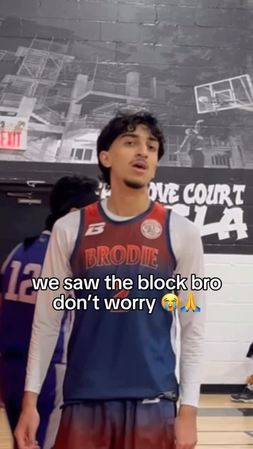 Caught that block in 4K 📸 😤
.
.
.
Best Men’s basketball league. Adult basketball near me. Men’s basketball near me. #neverwashed #mensbasketball #adultbasketball #brodieathletes #Bestleagueintheworld adultleague mensleague