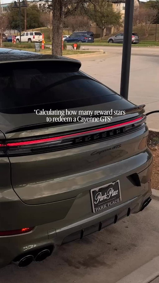 And a toasted coconut cold foam please.. 🥥👀

Exterior: Light Oak Green Metallic