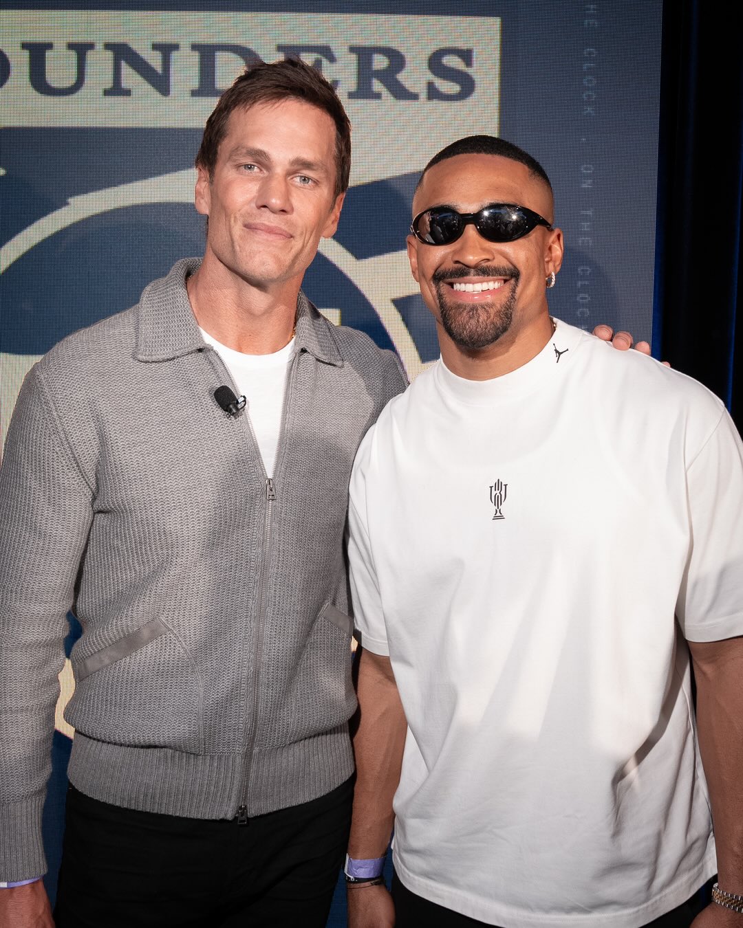 The guys are ready for some flag football action on Saturday 👀 (via @fanatics)

Link in bio to buy tix 🔗