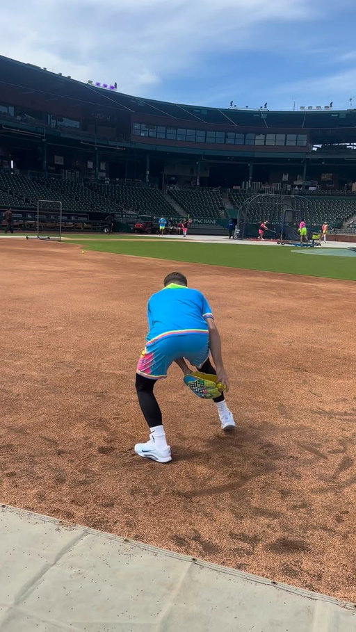 Opening Day🥎

@gochilipeppers x @goglowmojis 

@rawlingssg | #TeamRawlings