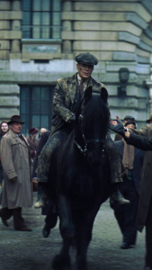 Esta es tu señal para ir a ver a Tommy Shelby en 'Peaky Blinders: El hombre inmortal' lo antes posible. #PeakyBlinders