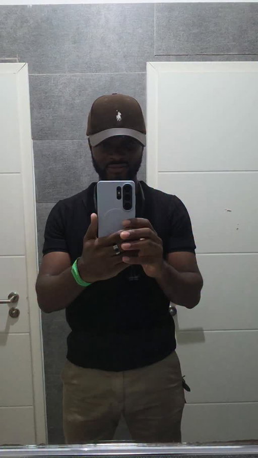 Trying out the horizontal Lock on the @samsungghana S26 ultra 

#rickaquatechtips

#Galaxys26Ultra #GalaxyAI #SamsungGH @Samsunghana
