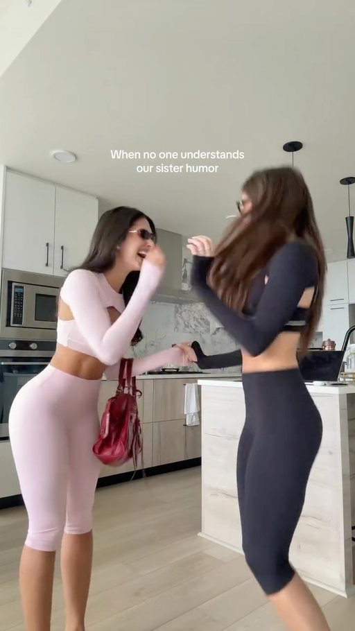 Why is this a universal experience #sisters #relatable #girls #ootd