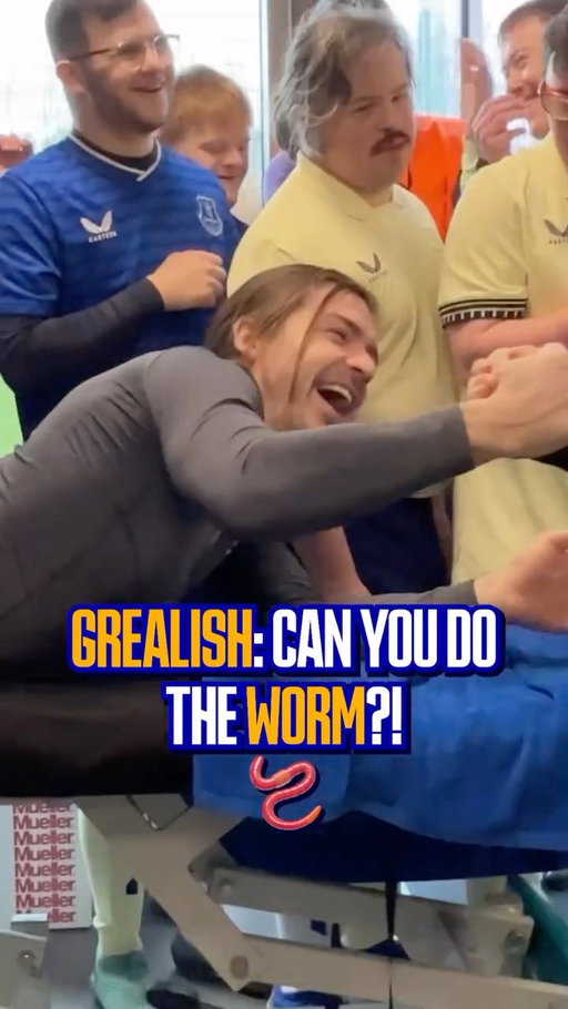 When @JackGrealish asks you to do the worm in the treatment room, you just have to bust out the best dance move Finch Farm has ever seen! 🪱

#WorldDownSyndromeDay 💙