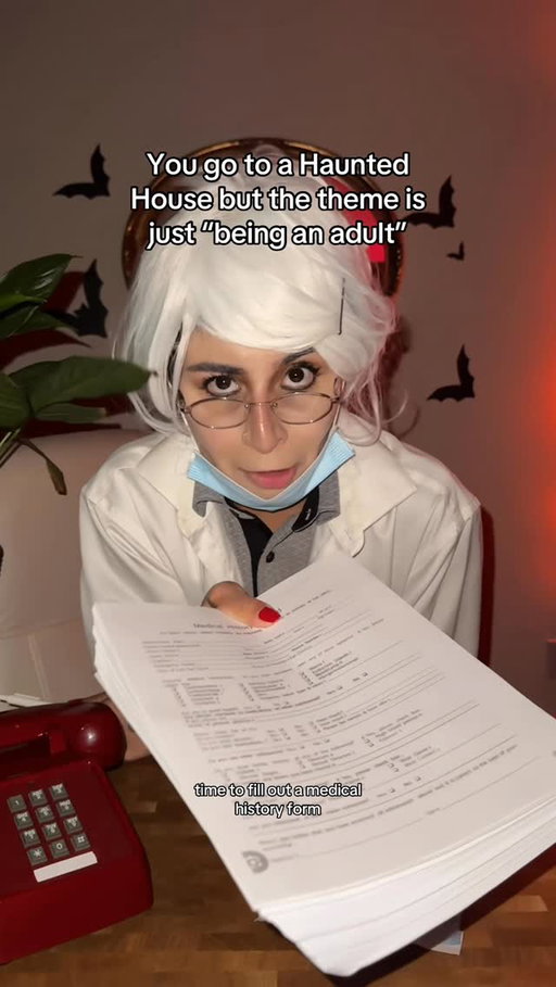 PART 4: CANT believe I almost forgot to post this one?? Welcome back, whoever this character is…😭😭 should I start this series up again?😛 
#comedyreels #comedy #relatable #skit #hauntedhouse