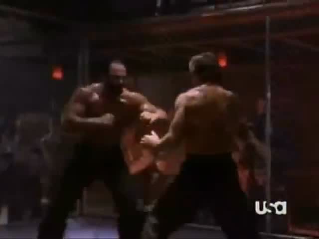 The time when Chuck Norris & Macho Man Randy Savage threw down inside a cage. 

One of the coolest fight sequences produced at the time. 

Norris would go on to win via submission. 

RIP to Chuck Norris.

#chucknorris #machoman #randysavage #mma #rip