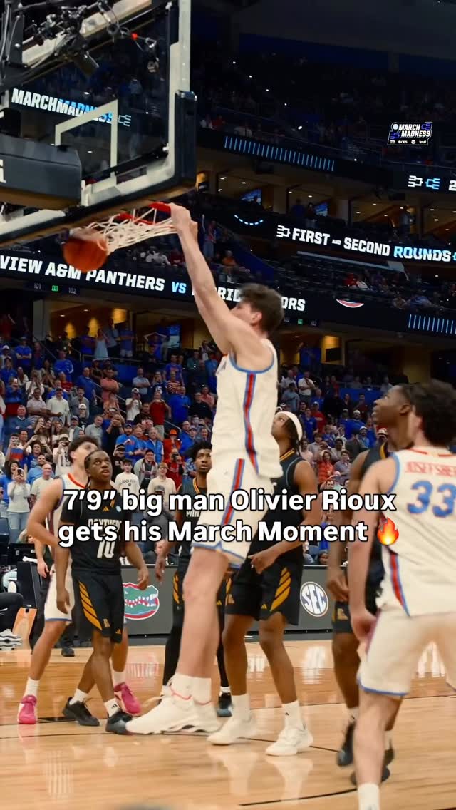Olivier Rioux checked in and got a bucket during Florida’s first round win 🔥 @marchmadnessmbb