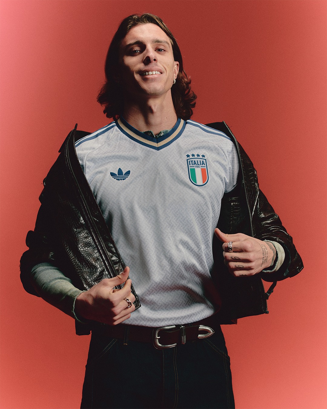 These World Cup away fed kits 😮‍💨

🤝 @adidasfootball
