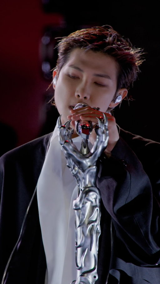 BTS went absolutely crazy on “Hooligan”. Watch the full performance forever on Netflix.

미쳤다는 말 밖엔… “Hooligan” 풀 퍼포먼스, 넷플릭스에서 확인하세요. <BTS 컴백 라이브: ARIRANG> 바로 지금 넷플릭스에서.

#BTSLiveonNetflix #BTS_ARIRANG