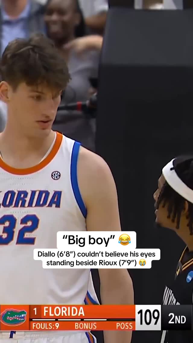 Olivier Rioux (7’9”) makes Hassane Diallo (6’8”) look like a child 🤣 #MarchMadness