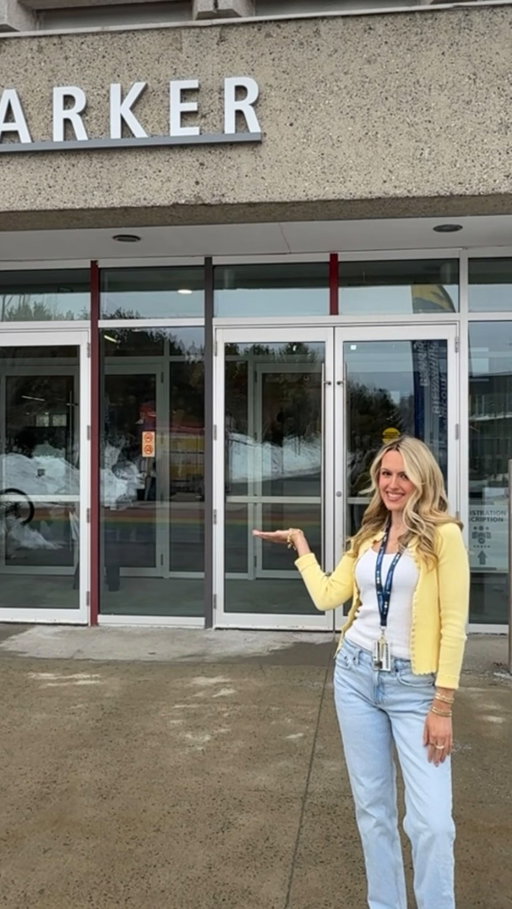 This is our house 💙💛

Open House is happening TODAY, come see what life at Laurentian really looks like!

9:30am-3pm

—
Voici notre maison 💙💛

La journée portes ouvertes a lieu AUJOURD’HUI, venez découvrir à quoi ressemble vraiment la vie à Laurentian!

9 h 30 - 15 h