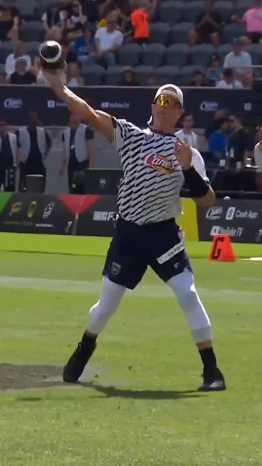 @tombrady’s first TD since 2023 🔥

Tune in to the @fanatics Flag Football Classic NOW on Fox Sports, Fox One, and Tubi.