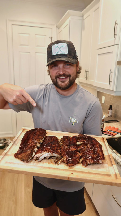 Comment RIBS to get the free recipe sent directly to you!

My fall off the bone baby back ribs recipe is now available for free in my Clubhouse, along with 60+ other fan favorite recipes. Y’all are gonna love this one!

#recipe #food #cooking #dinnerideas #ICanMakeThat