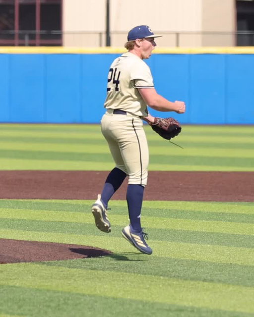 Jackson Blakely got that 🧃

#StingEm🐝 x #WreckHavoc