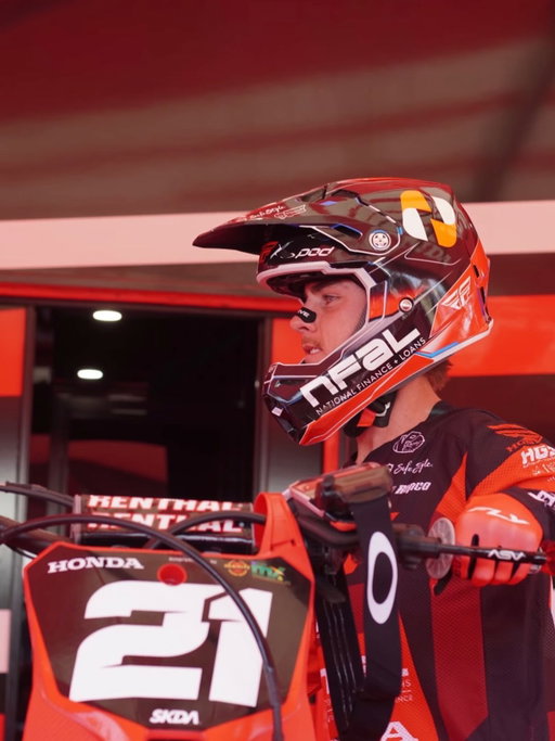 First one done p6. Knew it was going to be a tough weekend with limited bike time in the pre season aswell as learning a new bike. Definitely not the weekend I’d hope for but happy it’s over and done with now and me and the team can put our heads down and get to work for Canberra. 

Thanks team.
@honda_racing_aus 
@yarrivek 
@flyracing.global 
@nfaloans 
@beatonsproformula 
@wilhahn_ 
#ashmoressmashrepairs