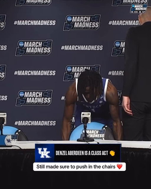 Denzel Aberdeen with the attention to detail ❤️

#MarchMadness