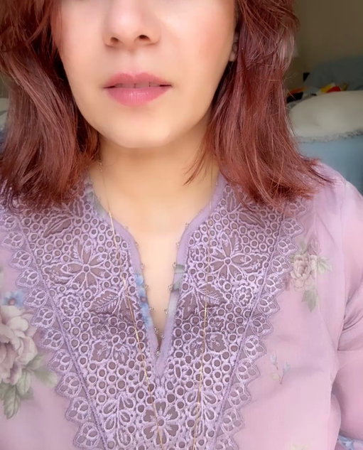 💜💜 

To me, Eid is a feeling of pure khushi. 🌙

It’s waking up with gratitude, dressing up, sharing food, making dua, and spending time with the people I love. 

It’s a reminder to pause, be thankful, and celebrate the little blessings that make life beautiful. Eid Mubarak. ✨

.

.

#melbourne_desi_girl #eidgratitude #melbourn