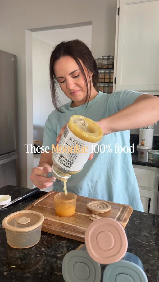 Packing snacks made easy 👏🏼

Moonkie Storage Food Containers 🫙 

• Made from 100% food-grade platinum silicone
• Microwave safe 
• Leak-proof design that fits neatly in any bag
• Snack lid to support Baby-Led Weaning
• BONUS - includes waterproof labels to help keep track of freshness
• 4oz and 8oz sizes 

Moonkie | snacks | snack time | food containers | food storage | silicone containers | Moonkie shop | | snack holder | | leak proof | silicone | must haves | baby must haves | toddler must haves | motherhood | baby | toddler | must haves |  parent essentials | mama | mom | toddler things | mom content | relatable | mom life | ad

#moonkie #moonkieshop #musthave #snacks #ad 

@moonkie_official
