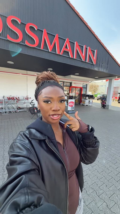 2026 und wir kämpfen immer noch für Shades? 🤨 Ich kann das alles nicht mehr 🙇🏾‍♀️