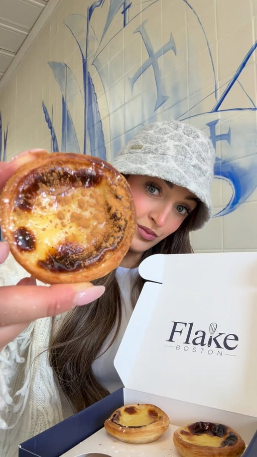 That crunch thougggghhh. ✨ Unreal. @flakebakeryboston #pasteldenata #brookline