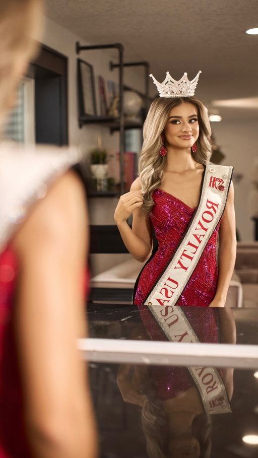 HEY LOVES 

That face when you realize Royalty USA Nationals 
kicks off 6 months from today 👑🥳

@royaltyusanationalpageant 💎

#royaltyusa 
#rusa 
#tayshasouzatotheworld 
#RISEwithRoyalty 
#reachinspireserveempower