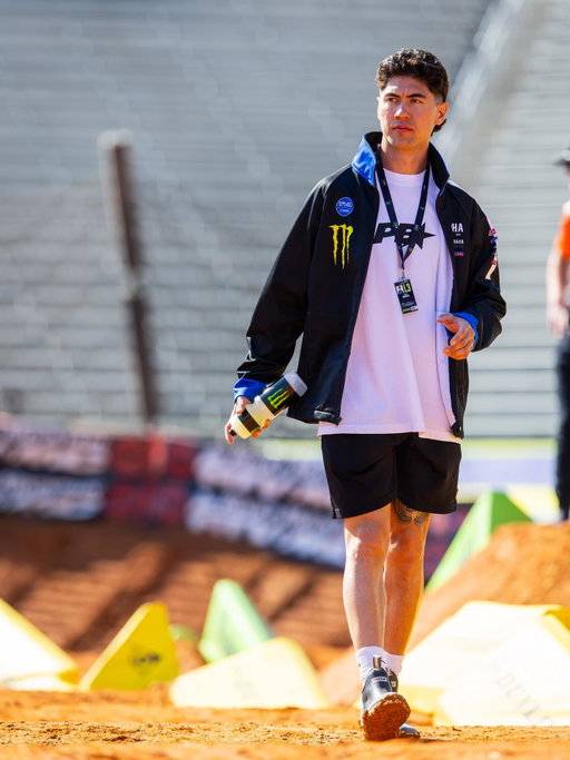 Disappointed to make this post. Last Saturday wasn’t my night, dealt with some adversity in the heat and had to pay for it in the main with track position. Ended up catching a rock on the face of a jump and crashing while making a pass resulting in a broken collarbone and dislocated wrist. Right now I’m not quite sure what to expect for recovery time but imma do everything in my power to be back at the races asap. Apologies to the team and all my supporters. We’ve put too much work into it to have it ripped out from under us like this. Head down we’ll be back 🫡