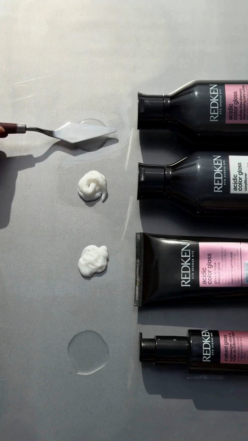 Texture: soft. Finish: glossy.