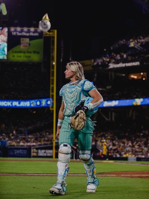 Saturday Night Flicks @petcopark ! 

📸 @madideephotography & @pietsek_jaxon