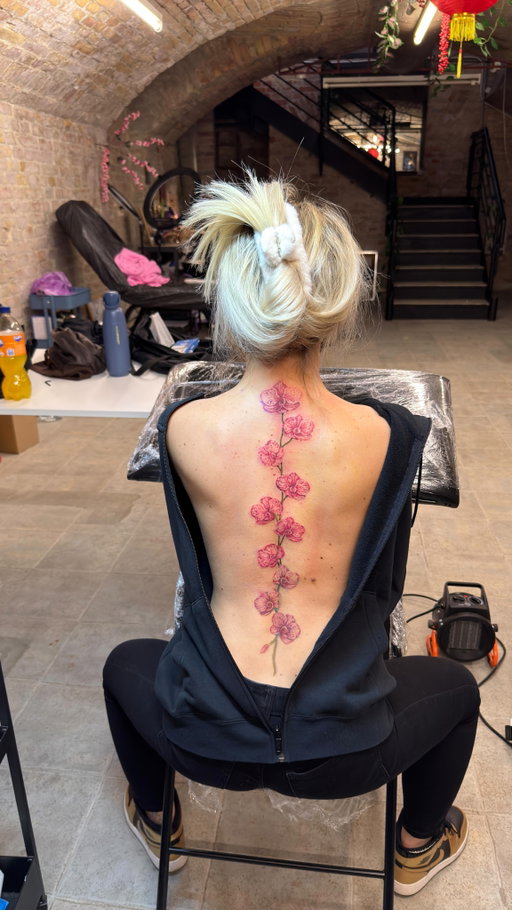 Új projekt🌸 2.alkalom #orchidtattoo @ph_tattoos_