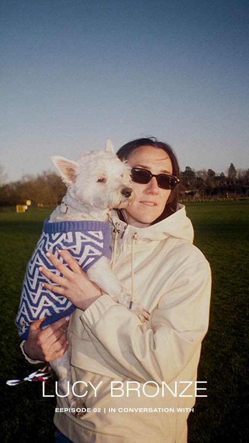 For the second episode of Write Your Own Story, we took a walk with @lucybronze and her dog @narlabronze and talked about football, women in sport and an exciting new collaboration. #wearealigne #lucybronze #LucyBronzexALIGNE
