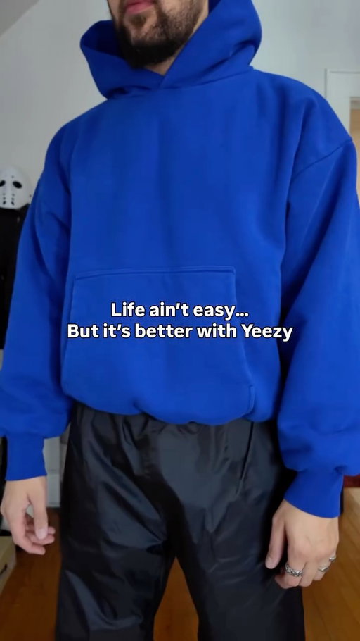 Follow for more Yeezy content!

#yeezy #yzy #kanyewest #outfit #fyp