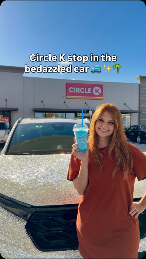 #CircleKPartner A Quick work break stop at @circlekstores to
rehydrate from a day blinging my car at the beach! #BedazzledCar
#RhinestoneCar #CircleK