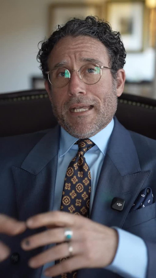 How I tie my tie. @boss #BeYourOwnBOSS