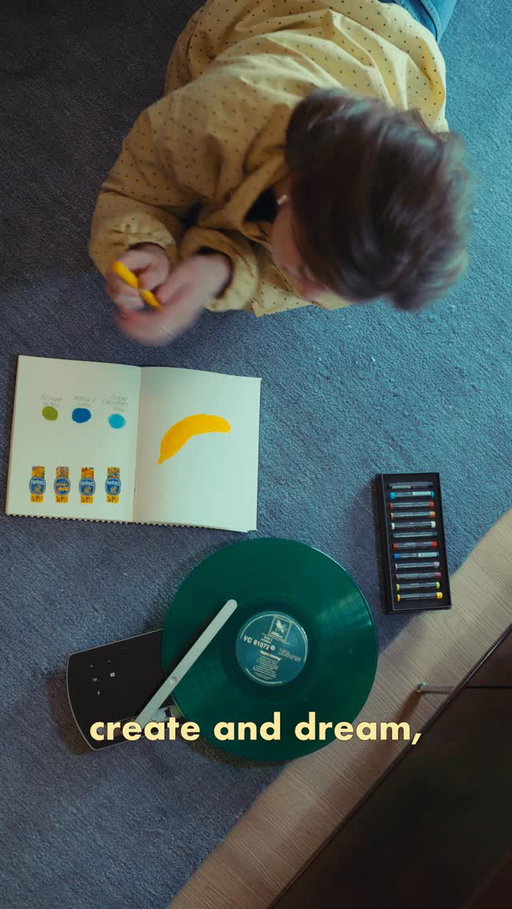 Artist, @jq.wan, illustrated Miss Chiquita’s pop life so wonderfully that I decided to try Miss Chiquita’s daily routine myself! 🍌

This Pop by Nature art collaboration with modern Miss Chiquita can be found on @chiquitabanana a banana stickers globally.

I hope this inspires you to get outside, stretch a bit, make some banana bread, and share it! #ad #PopByNature #chiquitabanana